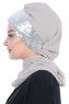 Olga - Hijab Práctico Taupe & Plata