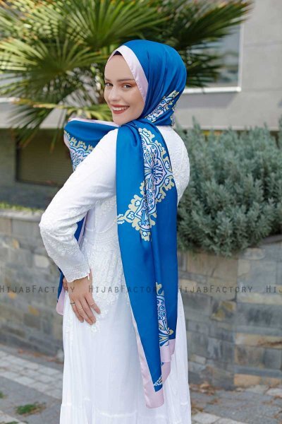Hijab Twill Con Estampado De Blue Dream - Sal Evi