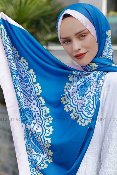 Hijab Twill Con Estampado De Blue Dream - Sal Evi