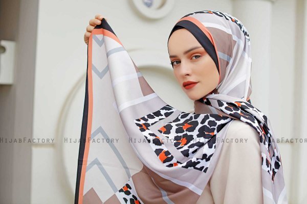 Hijab Twill Con Estampado De Orange - Sal Evi