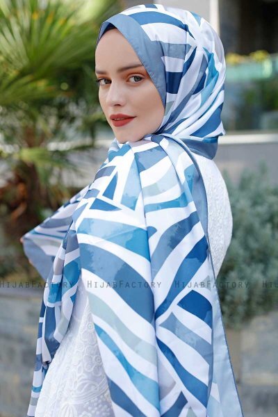 Hijab Twill Con Estampado De Clouds - Sal Evi