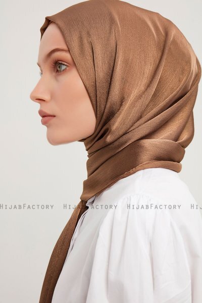 Berrak - Hijab Janjanli Marrón