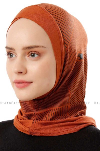 Wind Cross - Hijab Al Amira One-Piece Ladrillo