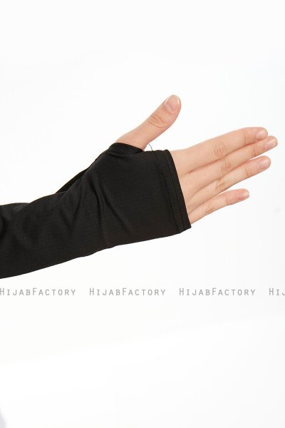 Bayda - Pro Sport Hijab Set Negro