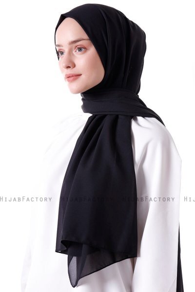Hadise - Hijab Chiffon Negro