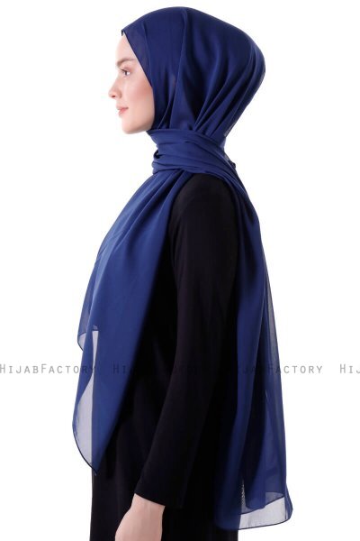 Hadise - Hijab Chiffon Azul Marino
