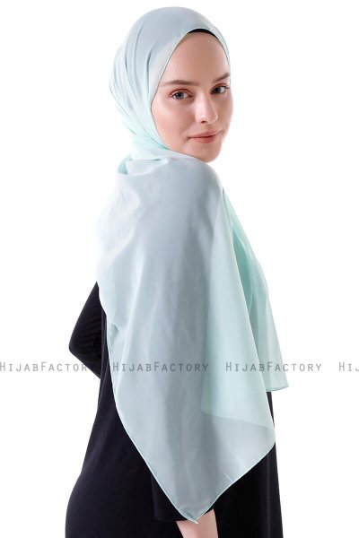 Hadise - Hijab Chiffon Verde Claro