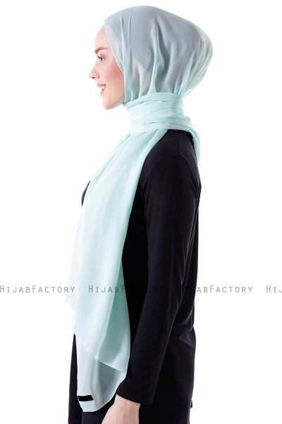 Hadise - Hijab Chiffon Verde Claro