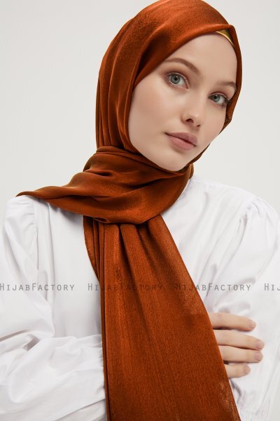 Berrak - Hijab Janjanli Ladrillo