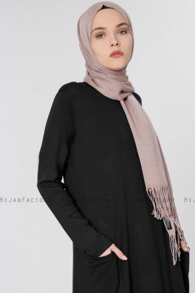 Kyda Svart Klänning Med Fickor Miss Halima 280145c