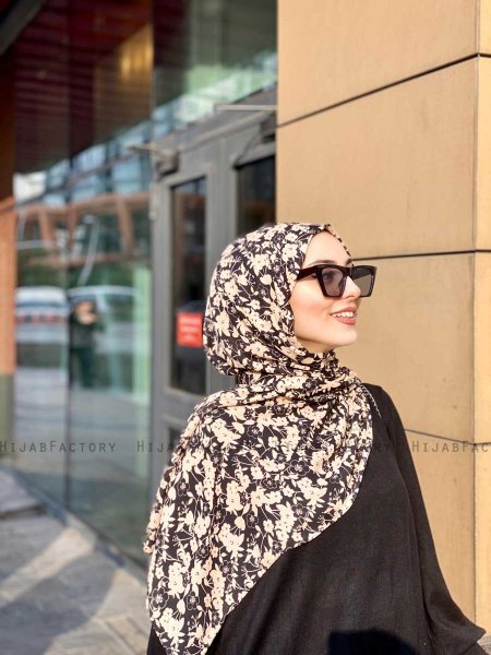 Lamia - Hijab Estampado De Crepe Crema - Mirach