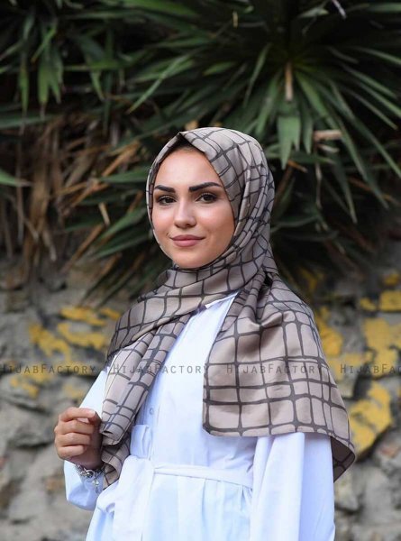 Mahmuna - Hijab Estampado Satin Taupe