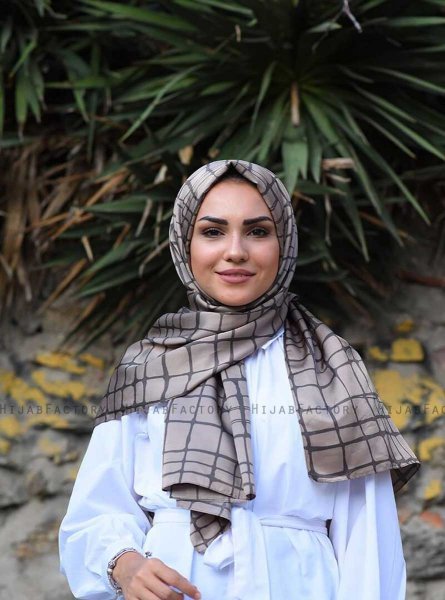 Mahmuna - Hijab Estampado Satin Taupe