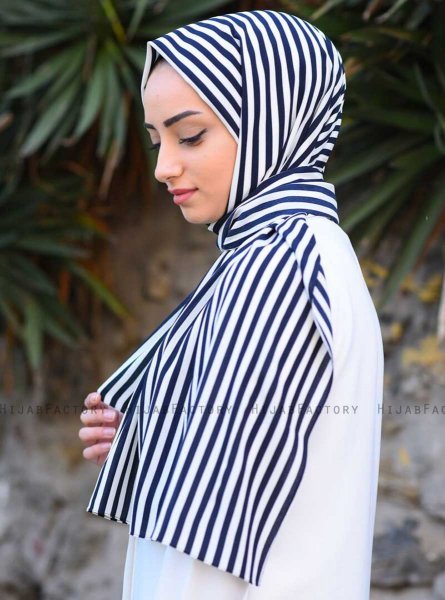 Marwa - Hijab A Rayas Crepe Negro