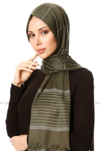 Nihal - Hijab Caqui - Özsoy