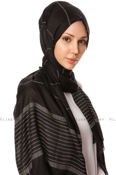 Nihal - Hijab Negro - Özsoy