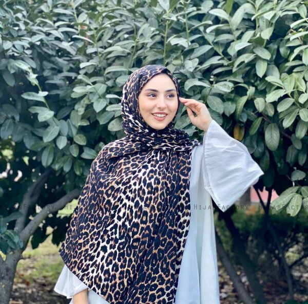 Shahnaz - Hijab De Algodón Estampado De Leopardo Negro