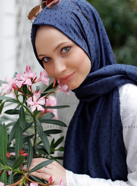 Malika - Hijab Azul Marino - Sal Evi